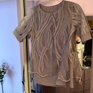 Ladies large blouse . 95 % Teryene 5% spandex, embroidered